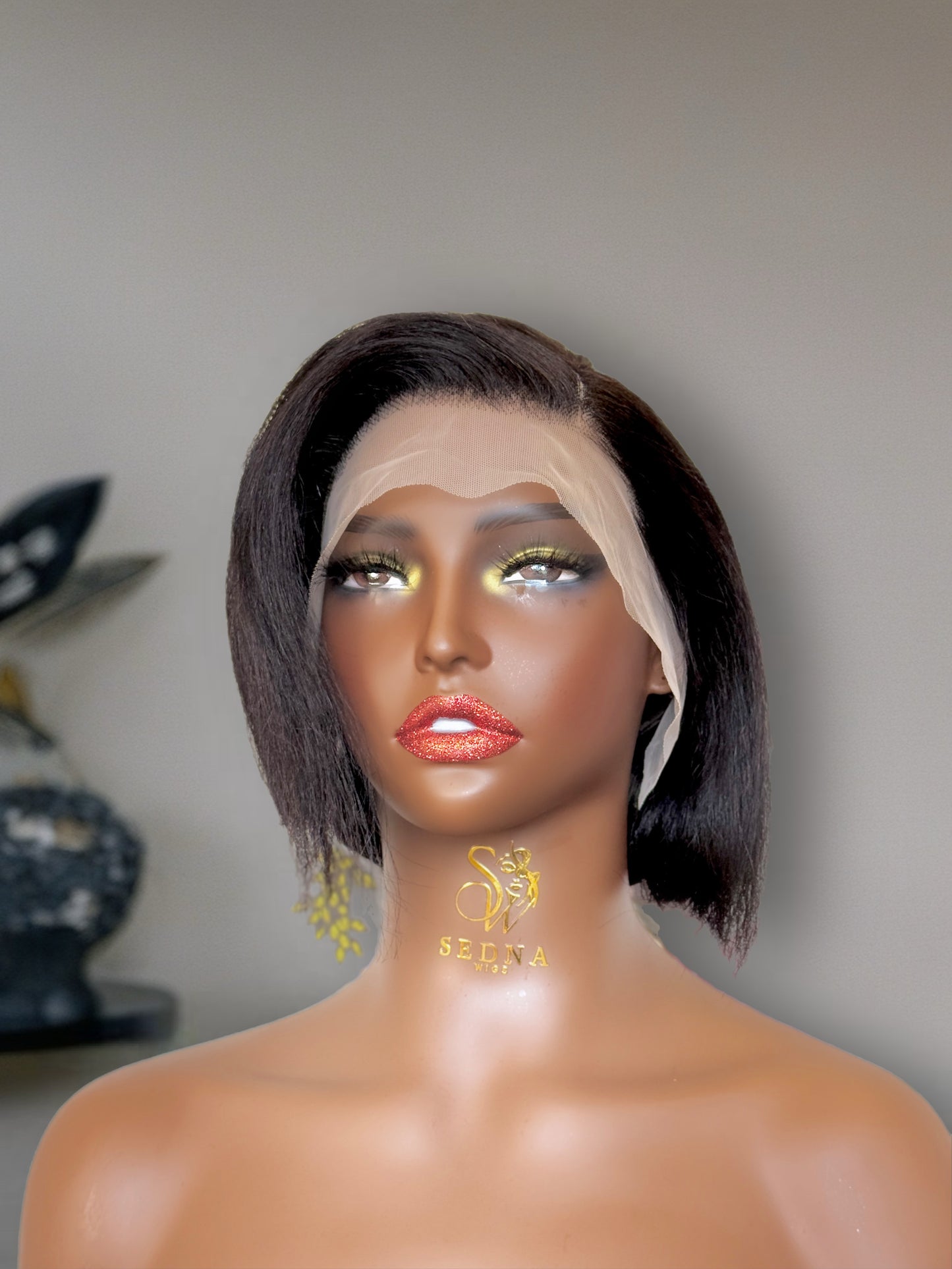 Kelly 6-inch Coarse Silk Bob Wig with 13x4 Lace Front - Sedna Wigs