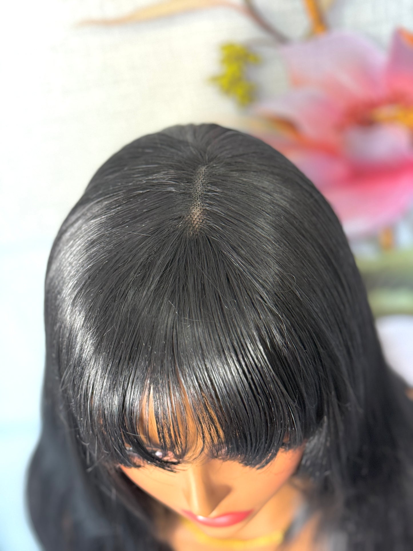 Maldives 22-Inch Straight Layered Fringe Wig