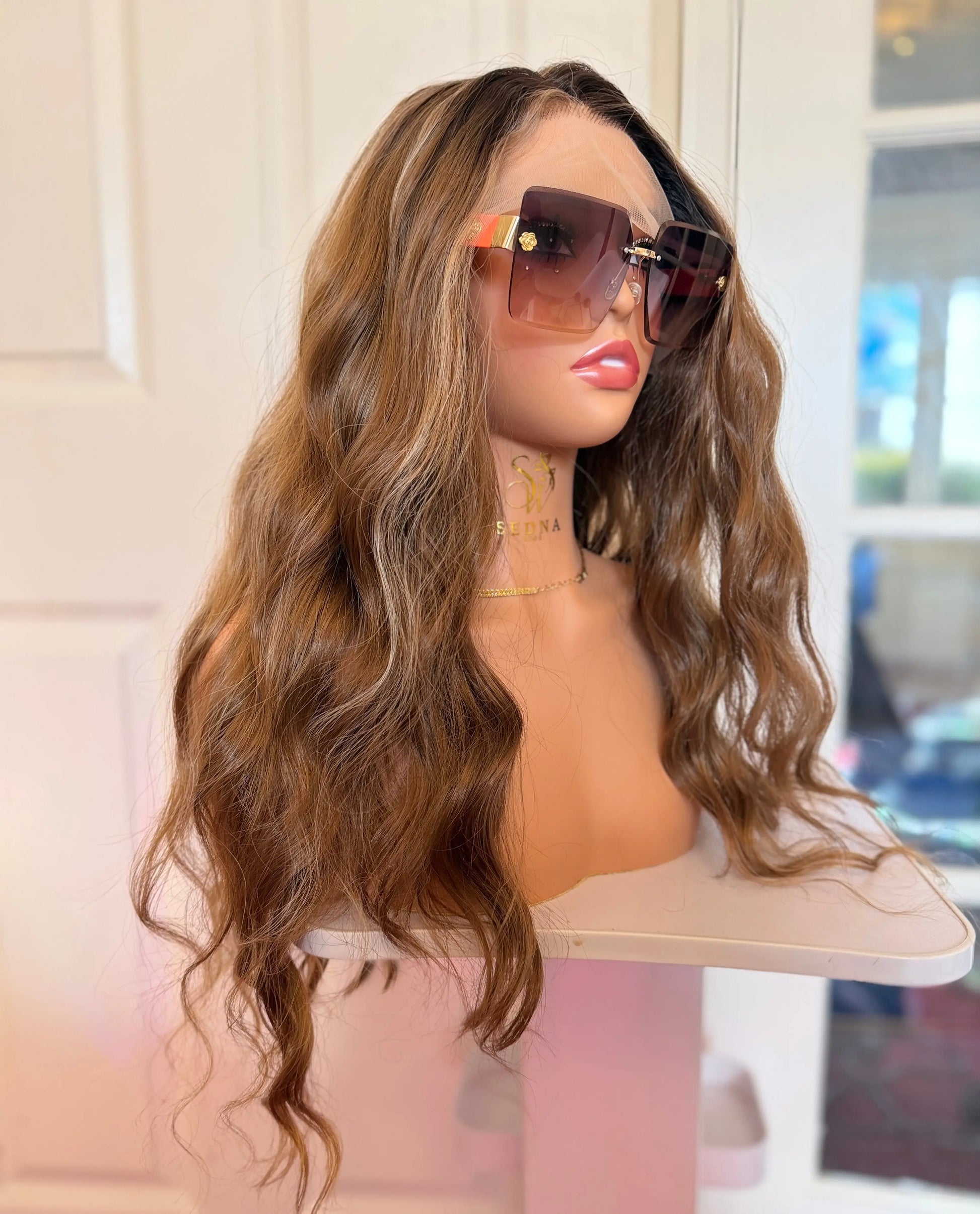 Teni Premium Synthetic Wig Sedna Wigs