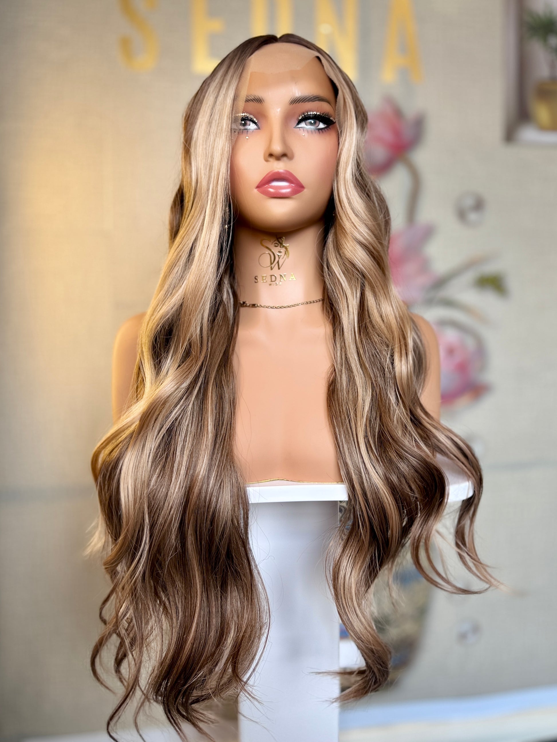 Aurora 26-Inch Bronde Ombre Body Wave 13x3 Lace Front Wig - Sedna Wigs