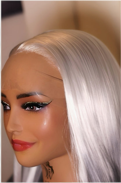 Nova 24" Silver & Black Ombre Straight Lace Front Wig - Sedna Wigs